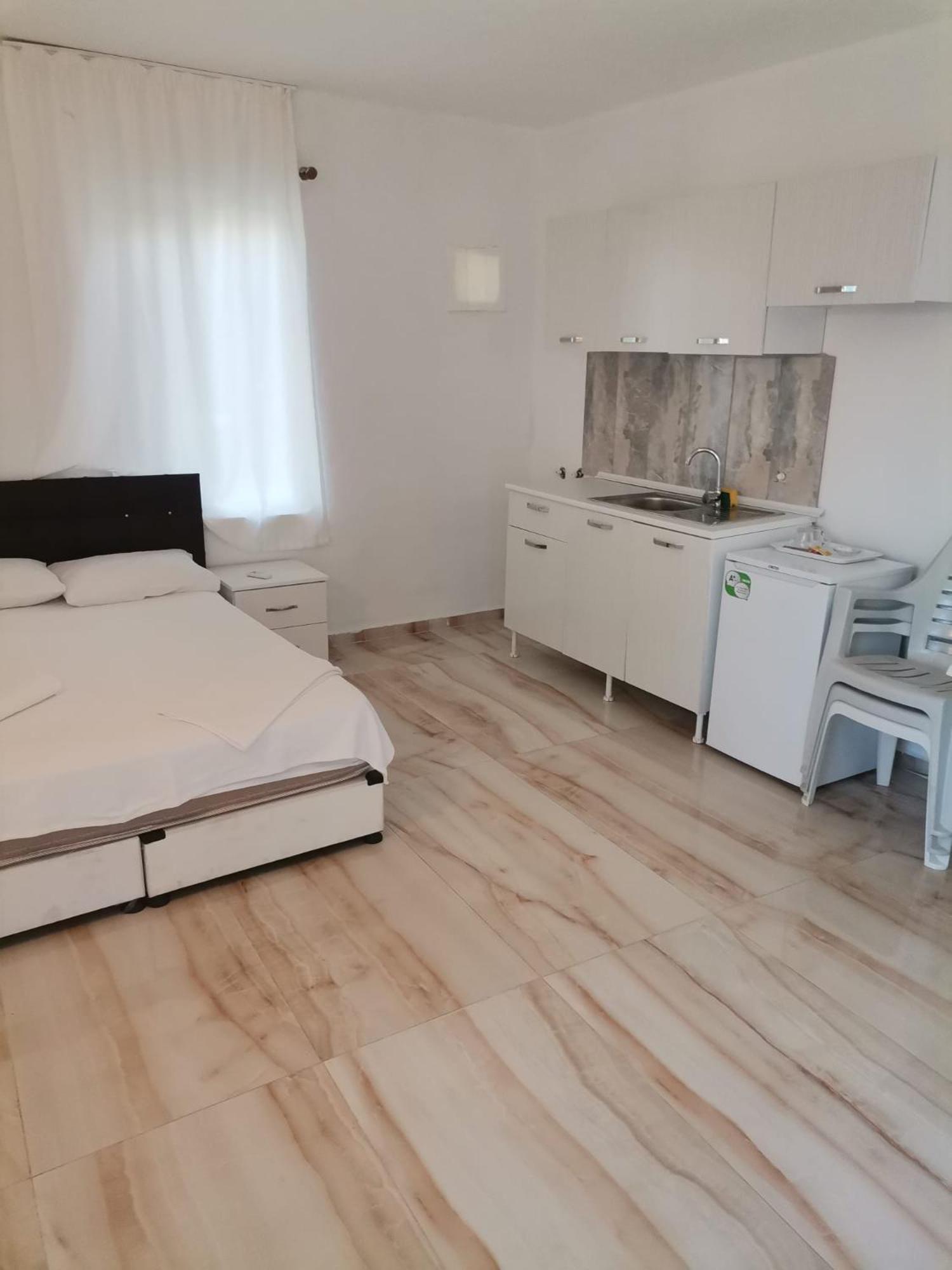 Kiris Garden Hotel Кемер Екстериор снимка